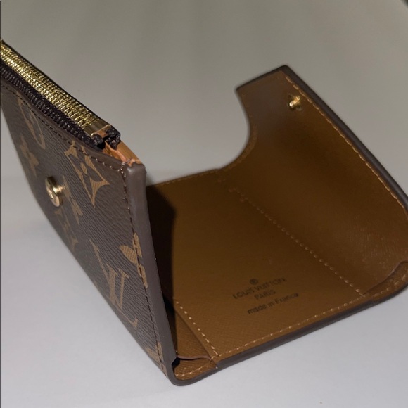 Louis Vuitton Brown Monogram Wallet - Picture 7 of 13